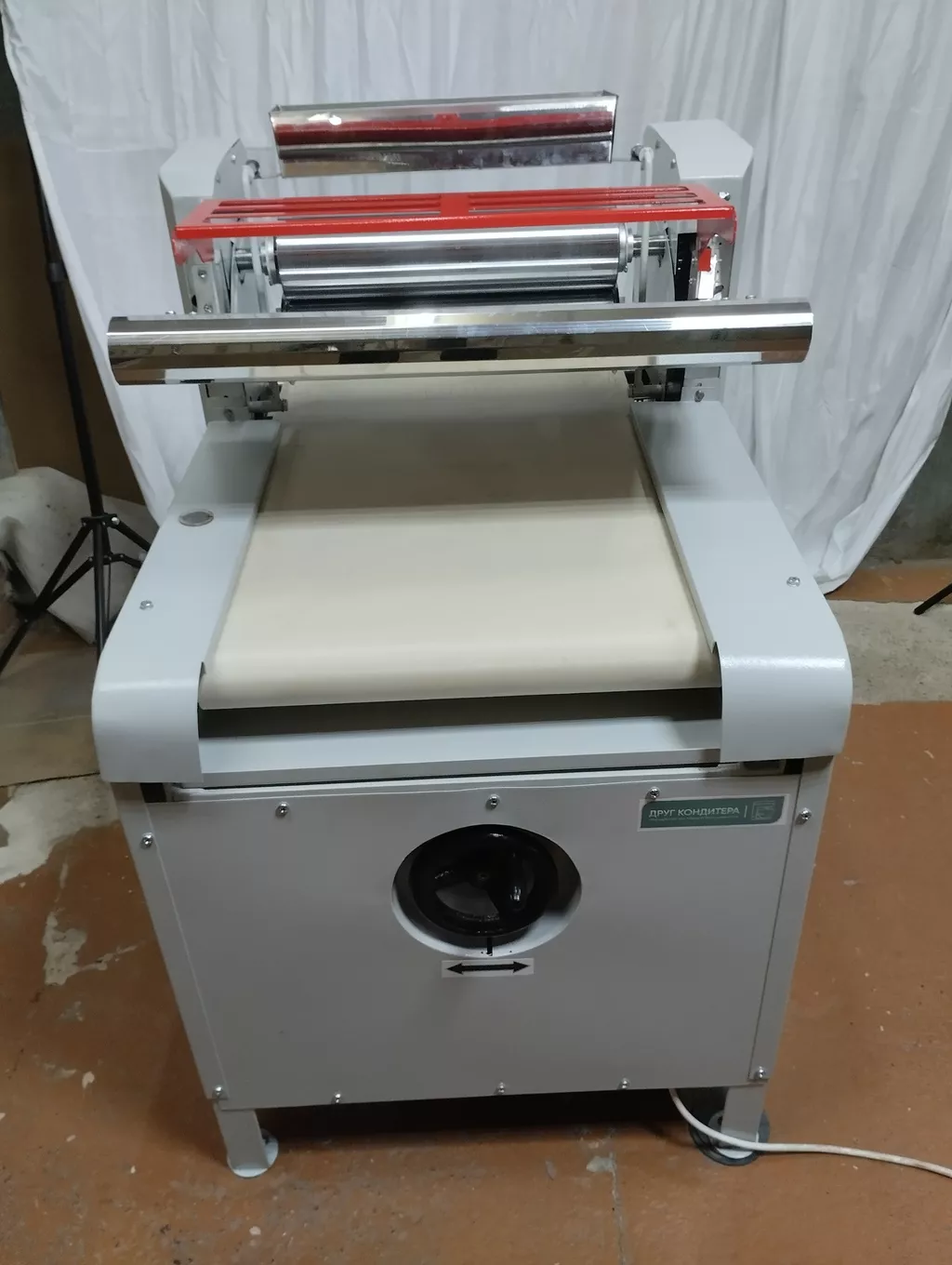 фотография продукта Тестораскатка мрт-60